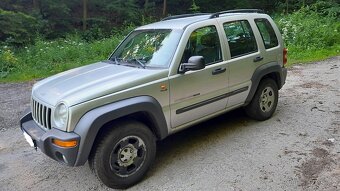 JEEP Cherokke (KJ) 2.8 CRD 110 kW s poruchou motoru - 3