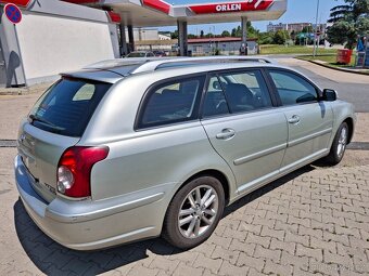 Prodám Toyota Avensis 2.2 D-4D, 110 kW, r.v. 2006 - 3
