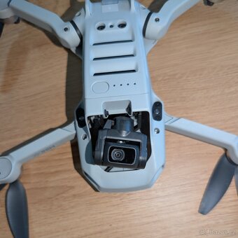 DJI Mini 4K telo - 3