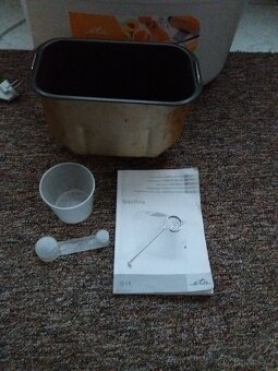 Domácí pekárna ETA - 3