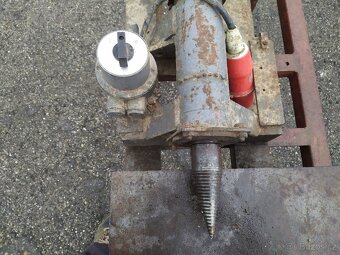 Kuželový stípač dřeva 2,2 kW, 380 V, se stolkem, na dřevo - 3