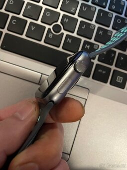 Apple Watch 3 42 mm Nike - 3