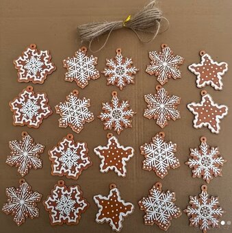 Drevene ozdoby vlocky na stromek 20ks - 3