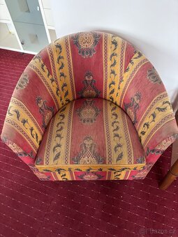 Křesla a konferenční stole - 3