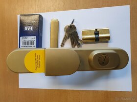 Kování bezpečnostní třída 3 - vysoká ochrana - 3