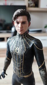 SPIDER-MAN (BLACK & GOLD SUIT) Hot Toys figurka - 3