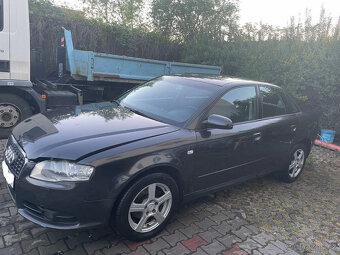 Audi A4 B7, 1.9 TDI, 85 kW, S-line - Sedan. - 3