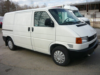VOLKSWAGEN TRANSPORTER 2.5 TDI - 3