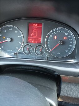 VW Touran CNG - 3