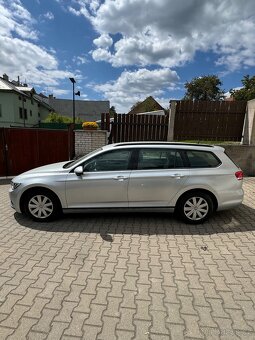 Volkswagen Passat B8 Variant 2,0 TDI 4Motion - 3