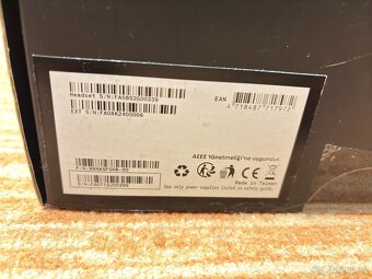 HTC Vive Cosmos Elite - 3