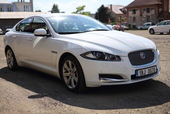 Jaguar XF 2.2 Diesel - 3