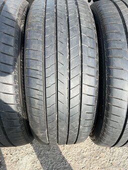 Bridgestone 245/45RF20 - 3