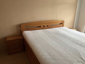 Postel a komoda - 3