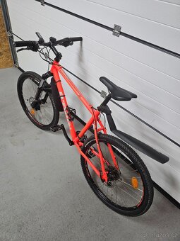HORSKÉ KOLO ZNAČKY BTWIN ROCKRIDER 500 - 3