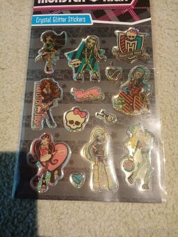 Nové samolepky monster high - 3