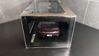 Nissan Skyline R33 GREDDY LE 80Ks 1:18 Ignition model - 3