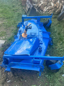 Iseki SF310 předni sečení - 3