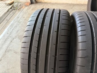 prodám letní pneumatiky 235/35/19 Dunlop dva kusy - 3