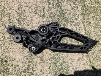 Stupačka DUCATI Monster 937 2021-2025 - 3