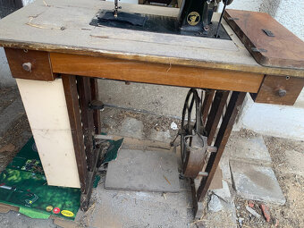 Šicí stroj Bobbin - 3