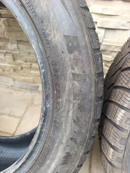 Pneu 265/50 R20 - 3