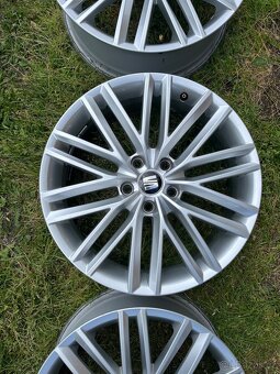 Prodám alu Seat 5x112 r18 - 3