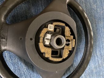 Volant bmw 5 E60, E61, E63 - 3