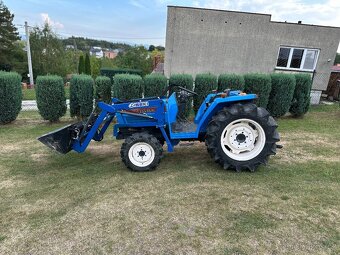 Traktor ISEKI TA317 + čelní nakladač s klapačkou - 3