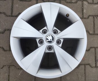 Alu kola originál Škoda Octavia III, IV 5x112 R16 Velorum - 3