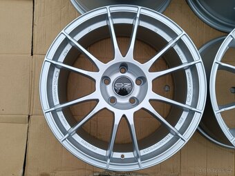 Prodám 19" OZ Racing Ultraleggera (2x8,5", 2x9,5", 5x120) - 3