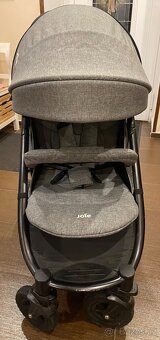 Sportovní kočárek značka Joie - 3