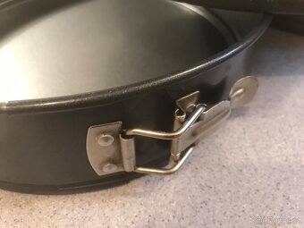 Forma na dort rozkládací DELÍCIA 24 cm, 2+1 zdarma - 3