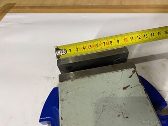 Svěrák otočný 100mm - 3