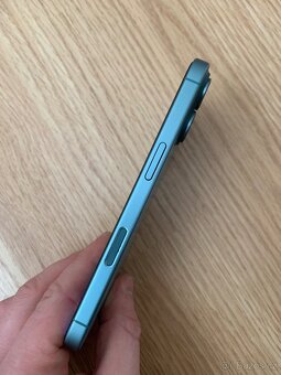 iPhone 16 / 128GB - 3