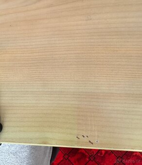 Dětský pracovní stůl - 3