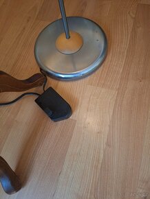 stojací moderní lampa - 3