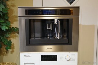 Vestavný kávovar Bauknecht KMT 9145 PT - 3