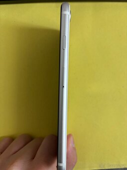 IPhone SE 2020 64GB - 3