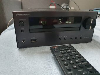 Pioneer X-HM20-K černý mikrosystém - 3