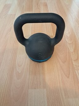 Kettlebell 8 kg – Corength (Decathlon), velmi dobrý stav - 3