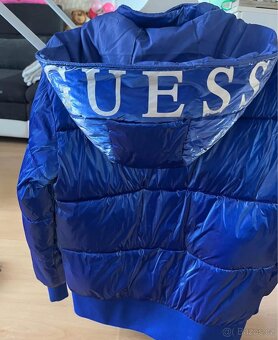 Zimní ORIGINÁL BUNDA GUESS, velikost S/M - 3