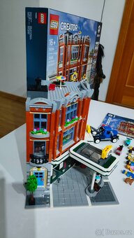 Lego 10264 - Corner garage - 3