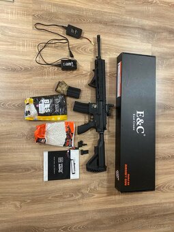 Airsoft M4 E&C 103 11 SPĚCHÁ - 3