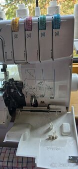 Overlock Brother šicí stroj - 3
