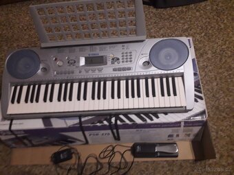 Keyboard, klávesy Yamaha - 3