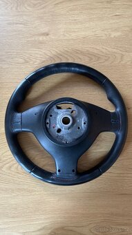 E46/E39/Z4/X3/X5 volant mpaket přešitý - 3