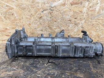 VÍKO VENTILŮ 1.4 TSI / TFSI 03C103475BC - 3