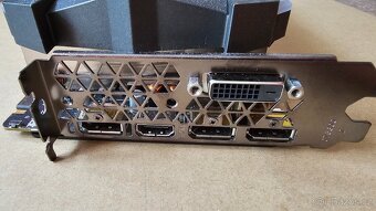 ZOTAC GTX 1080 Ti AMP Extreme - 3