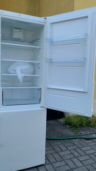 Lednice v top stavu - 3